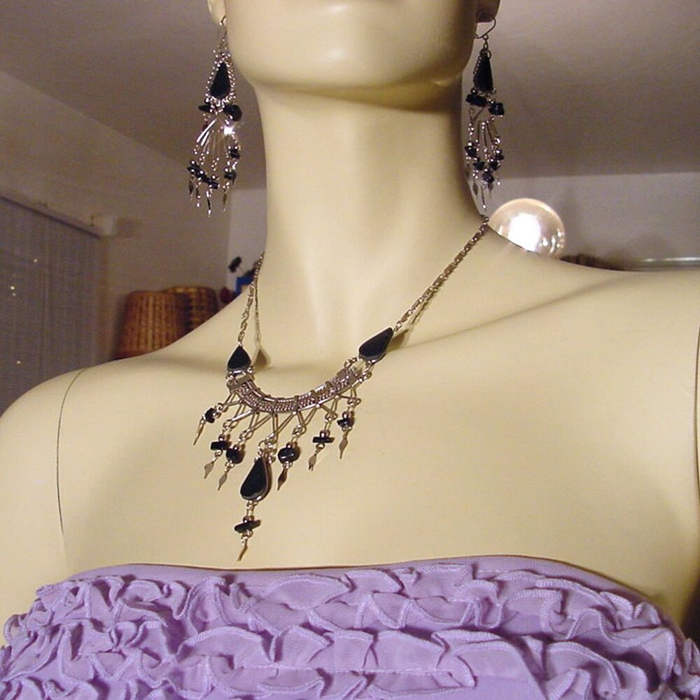 New Vintage Jewelry SET Necklace/Earrings/Bracelet Silver Black Stone Whimsigoth - Picture 7 of 8